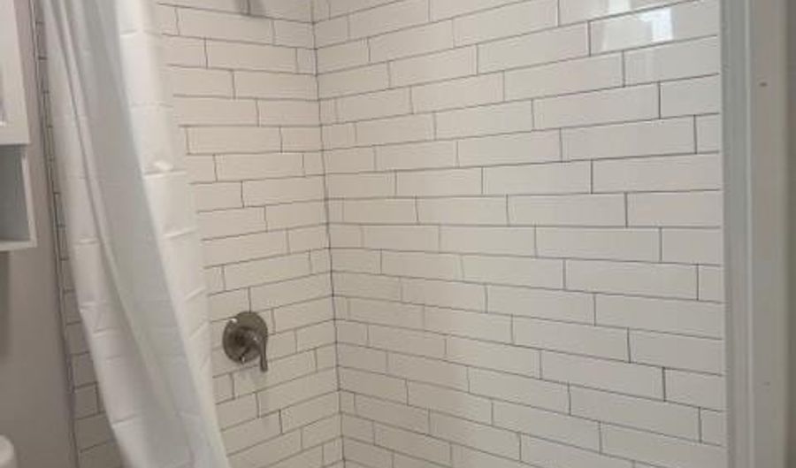 65 Oaklawn Ave 75-114, Cranston, RI 02920 - 2 Beds, 1 Bath