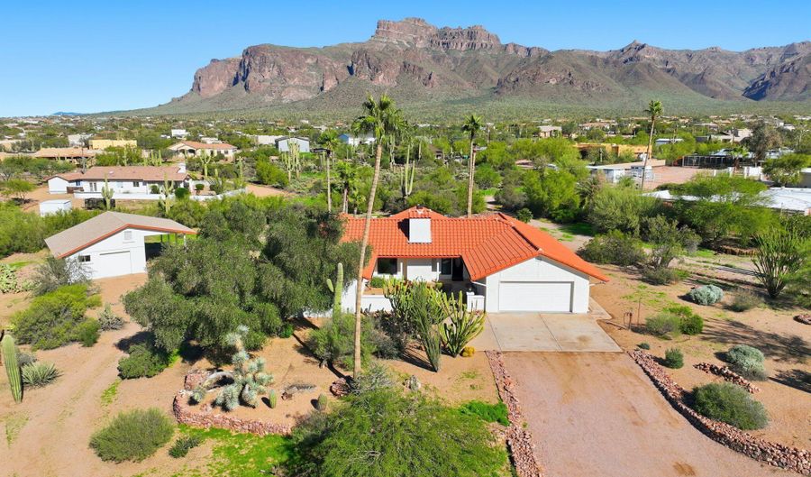 5810 E 14TH Ave, Apache Junction, AZ 85119 - 4 Beds, 2 Bath