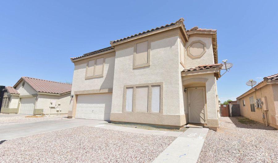 674 W PALO VERDE St, Casa Grande, AZ 85122 - 5 Beds, 3 Bath