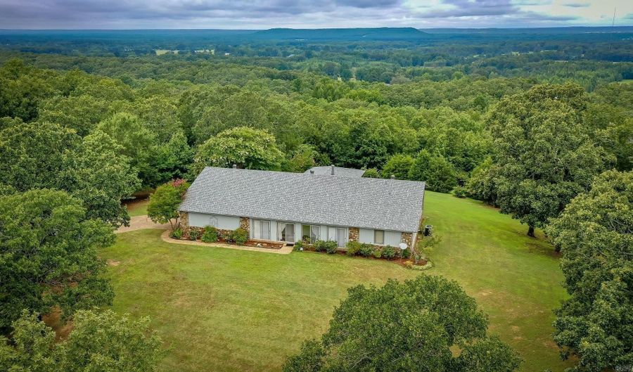 753 Lewisburg Rd, Austin, AR 72007 - 3 Beds, 2 Bath