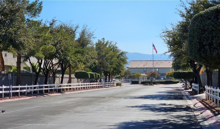 6332 Heavy Gorge Ave 103, Henderson, NV 89011 - 3 Beds, 3 Bath