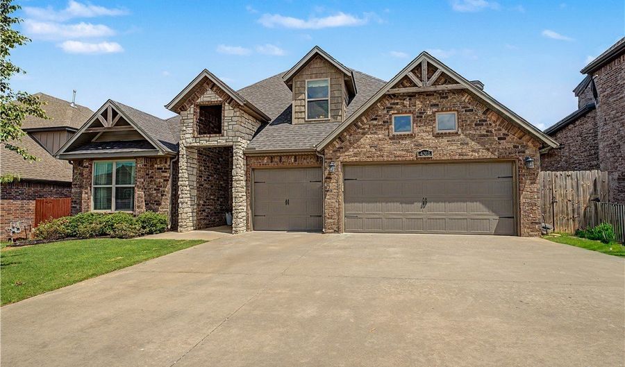 4202 SW Acres Ave, Bentonville, AR 72713 - 5 Beds, 3 Bath