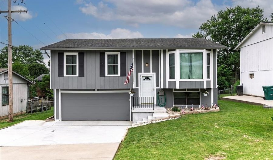 2662 Elm Dr, Arnold, MO 63010 - 2 Beds, 2 Bath