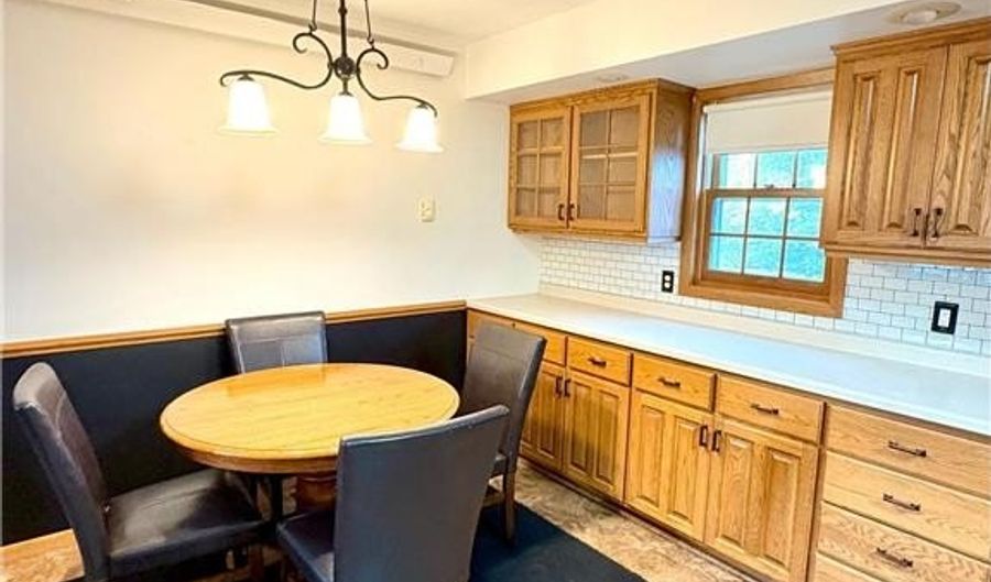 429 E Rooney Ave, Appleton, MN 56208 - 3 Beds, 2 Bath