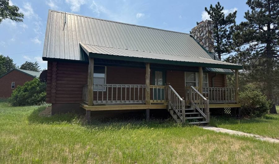 601 Sunrise Cir, Bassett, NE 68714 - 2 Beds, 1 Bath
