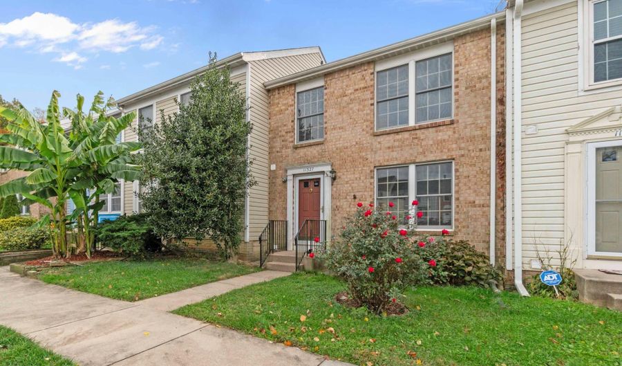 11327 BROKEN BOW Ct, Beltsville, MD 20705 - 3 Beds, 4 Bath