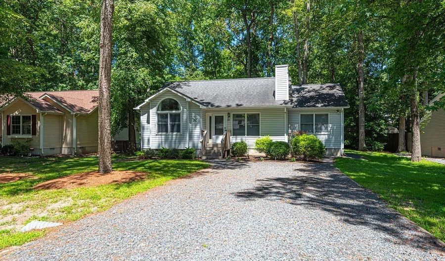 43 BIRDNEST Dr, Ocean Pines, MD 21811 - 3 Beds, 2 Bath