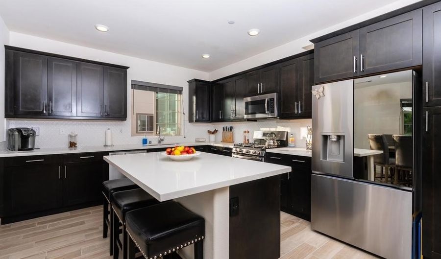 4336 Harbor Way 1, Oceanside, CA 92056 - 3 Beds, 4 Bath