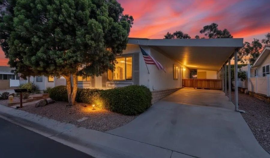 1810 Lynx Gln, Escondido, CA 92026 - 2 Beds, 2 Bath