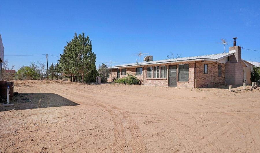 26 C DENISE Ln, Belen, NM 87002 - 3 Beds, 2 Bath