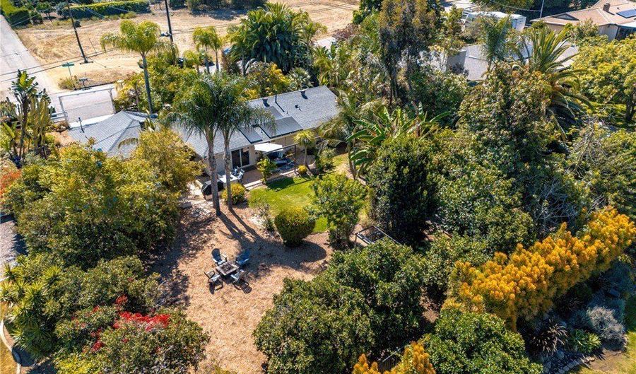 1549 Mcdonald, Fallbrook, CA 92028 - 3 Beds, 2 Bath