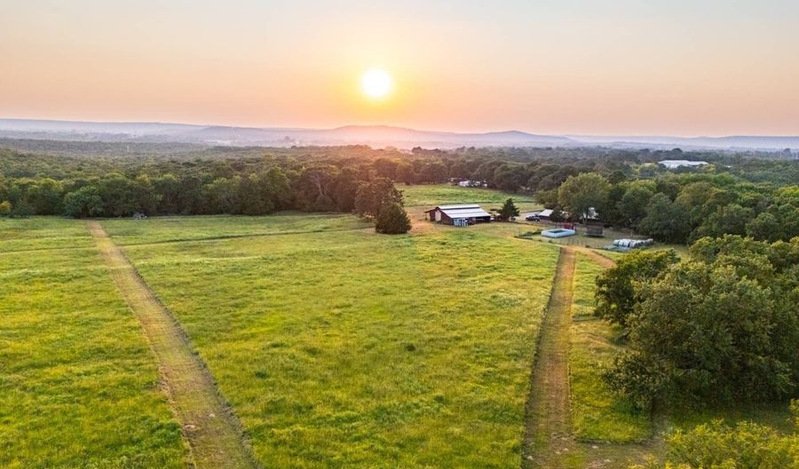 7011 Ragan Rd, McAlester, OK 74501 - 3 Beds, 2 Bath