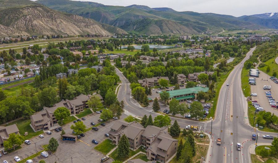 1061 W Beaver Crk Q302, Avon, CO 81620 - 3 Beds, 2 Bath