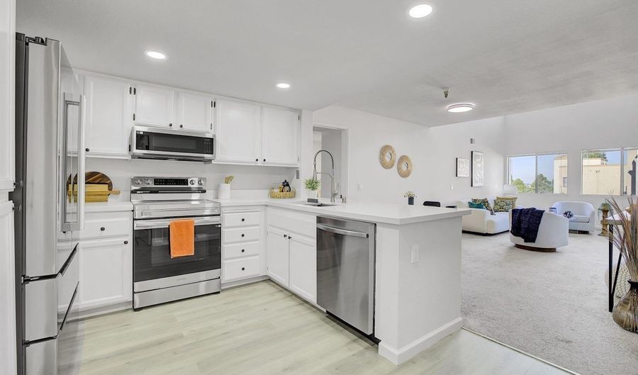 545 Pierce St 2410, Albany, CA 94706 - 2 Beds, 2 Bath