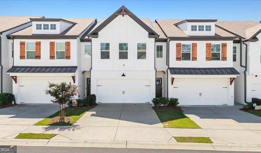34 Auburn Woods, Auburn, GA 30011 - 3 Beds, 3 Bath