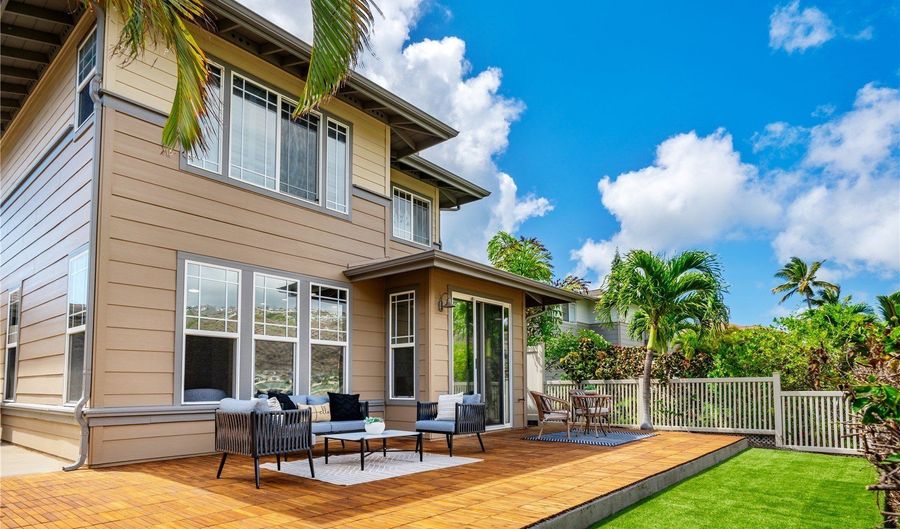 580 Lunalilo Home Rd 345, Honolulu, HI 96825 - 4 Beds, 3 Bath
