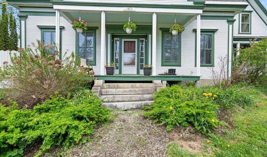 546 Anderson Rd, Barre, VT 05641 - 5 Beds, 2 Bath