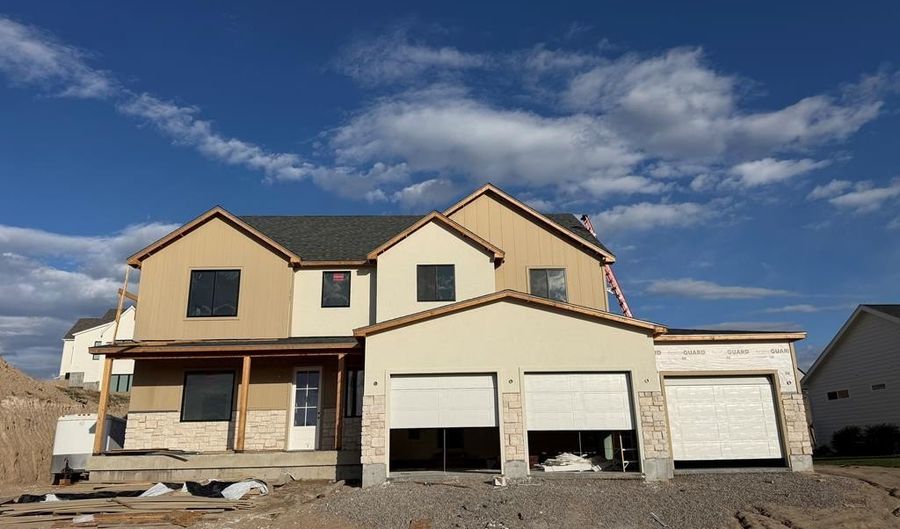 3605 Purple Sage Dr, Ammon, ID 83406 - 6 Beds, 5 Bath