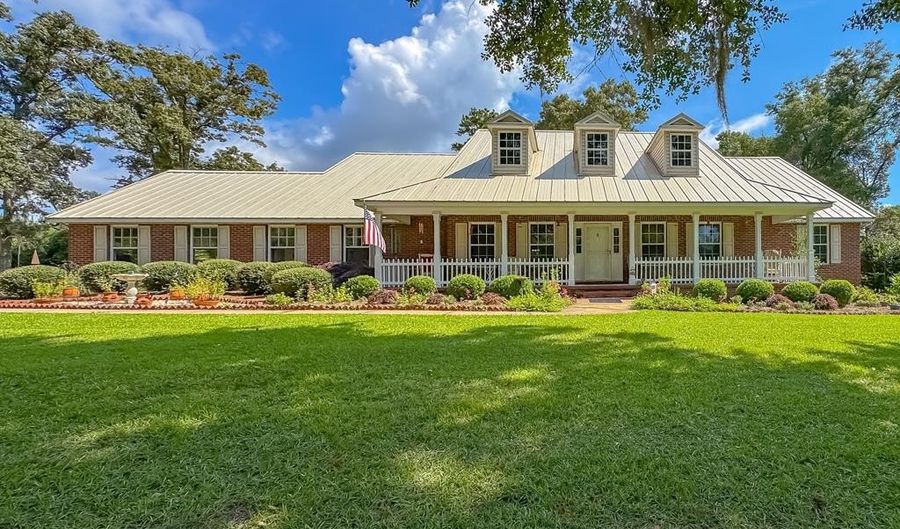 1880 Booster Club Rd, Bainbridge, GA 39819 - 4 Beds, 3 Bath