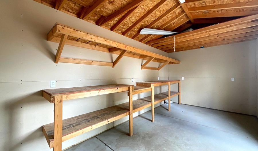 320 GILA Rd, Aztec, NM 87410 - 3 Beds, 2 Bath