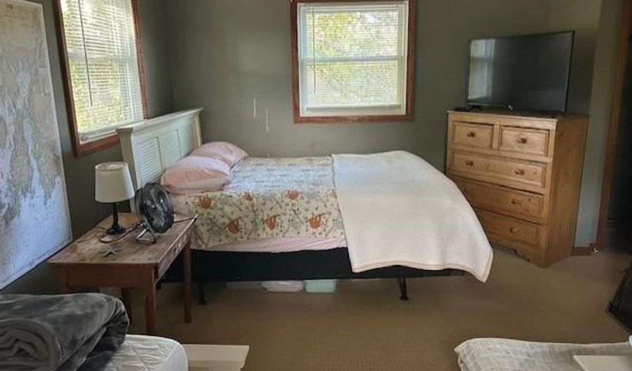 3 Henley St, Charlestown, RI 02813 - 2 Beds, 2 Bath