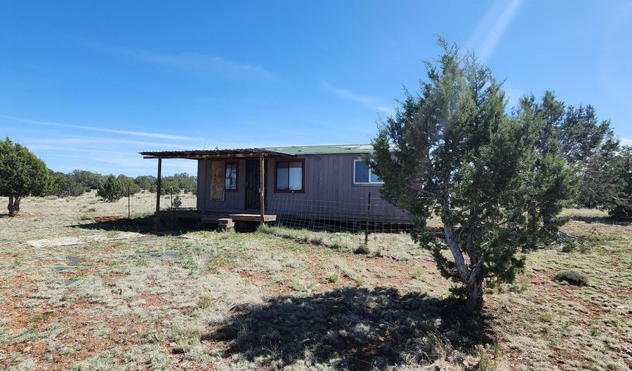 690 Westwood Rnch, Ash Fork, AZ 86320 - 0 Beds, 0 Bath