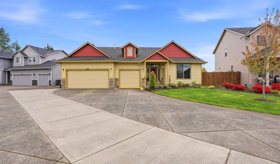 3188 36TH Ave, Albany, OR 97322 - 3 Beds, 2 Bath
