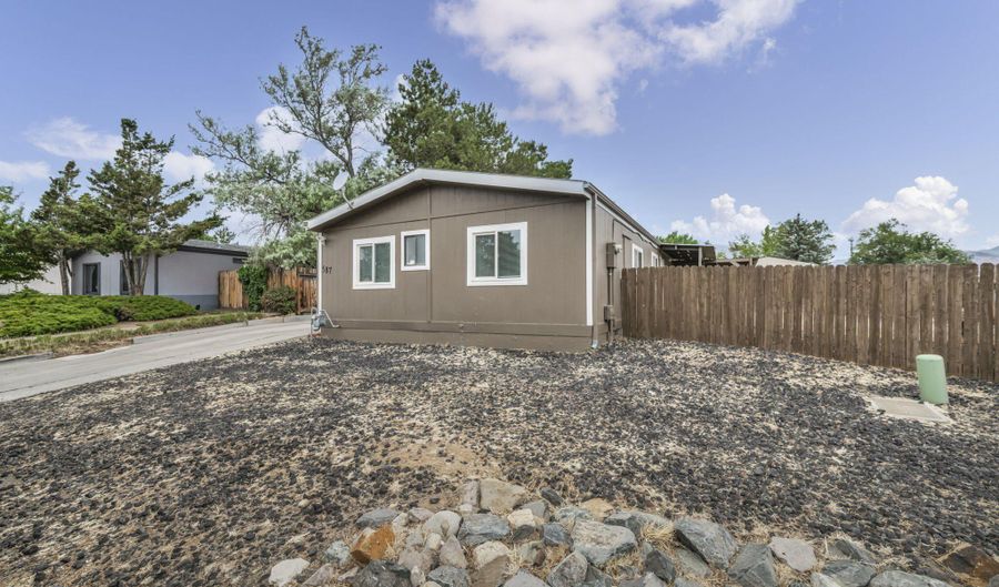587 Jenni Ln, Carson City, NV 89706 - 3 Beds, 2 Bath