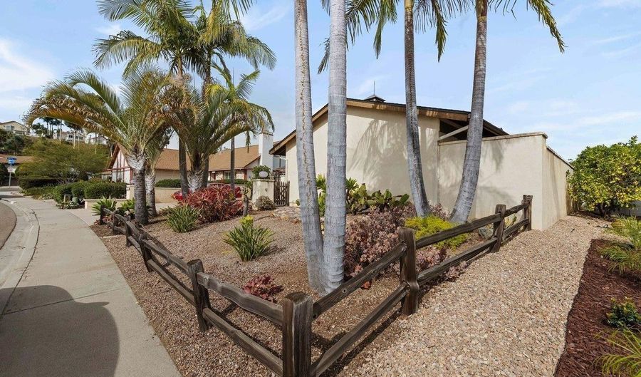 12338 Nacido Dr, San Diego, CA 92128 - 3 Beds, 2 Bath