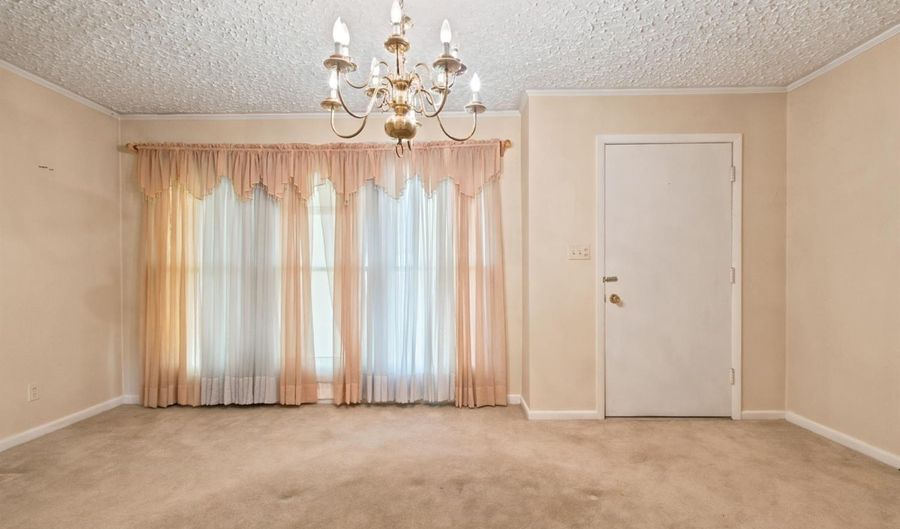 201 Frazier Rd, Altavista, VA 24517 - 3 Beds, 1 Bath