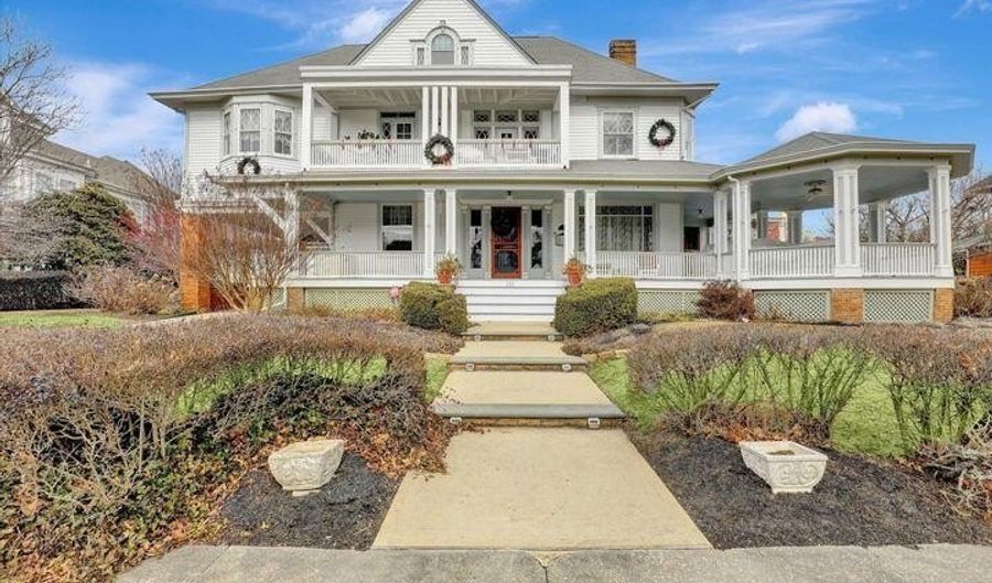 211 Cedar Ave, Allenhurst, NJ 07711 - 7 Beds, 6 Bath