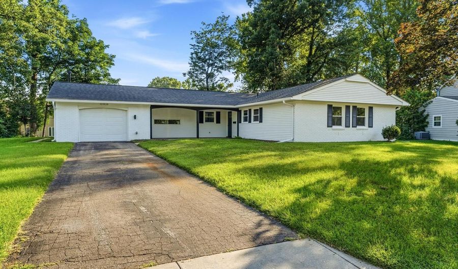 13010 VIEWPOINT Ln, Bowie, MD 20715 - 3 Beds, 2 Bath