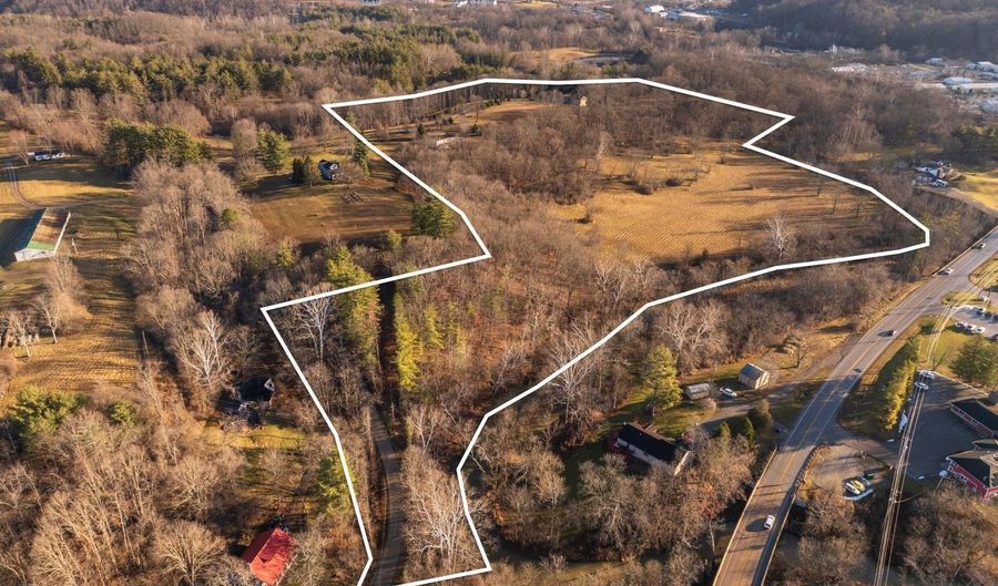 8488 Windfall Ridge Rd, Athens, OH 45701 - 4 Beds, 4 Bath
