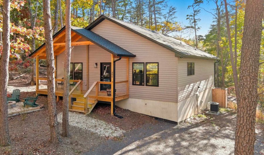 395 DELORIS Rd, Basye, VA 22810 - 2 Beds, 2 Bath