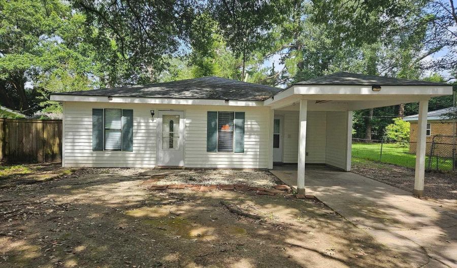 2733 N Stevendale Rd, Baton Rouge, LA 70819 - 2 Beds, 1 Bath