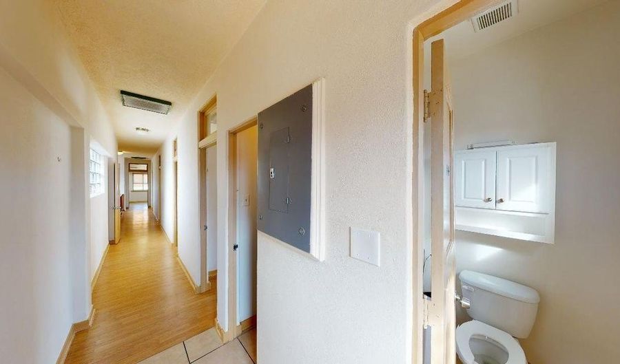 900 Park Ave SW A, Albuquerque, NM 87102 - 0 Beds, 0 Bath