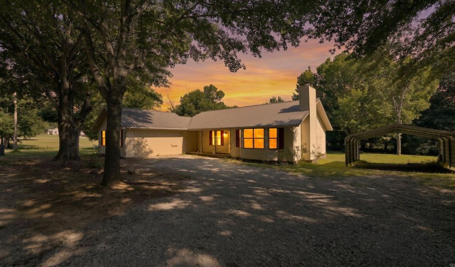 25 Cottonwood Ln, Batesville, AR 72501 - 2 Beds, 2 Bath