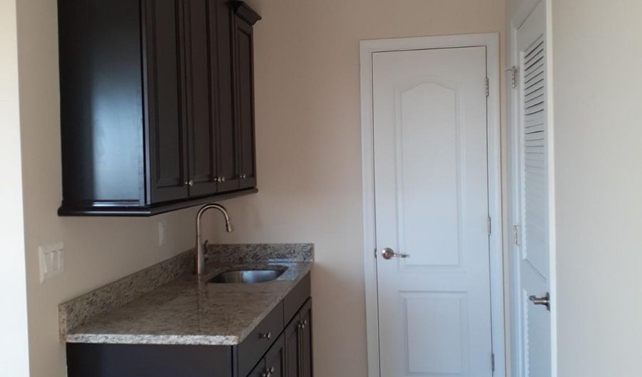 21168 BELMONT VIEW Ter, Ashburn, VA 20148 - 3 Beds, 3 Bath