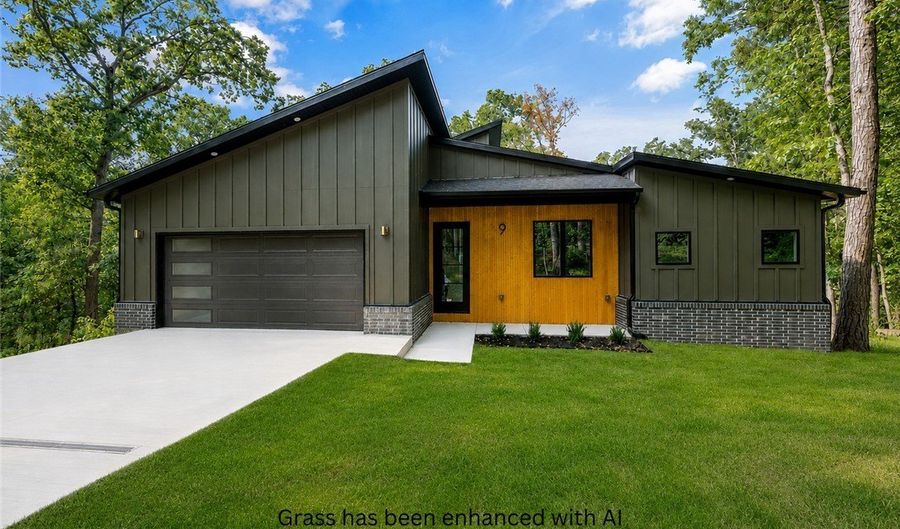 9 Mere Ln, Bella Vista, AR 72714 - 3 Beds, 2 Bath