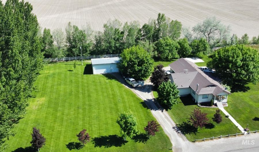 486 W 45 N, Burley, ID 83318 - 4 Beds, 3 Bath