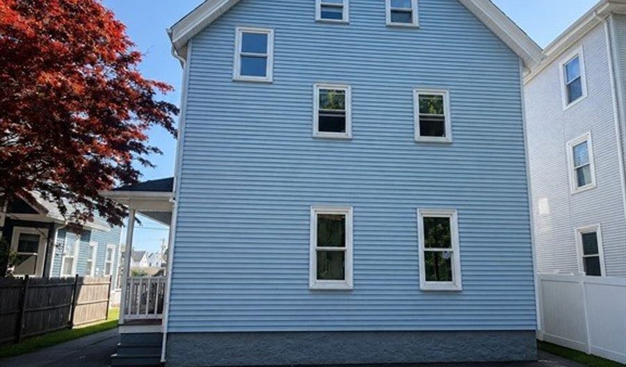 66 Holman St, Attleboro, MA 02703 - 6 Beds, 3 Bath