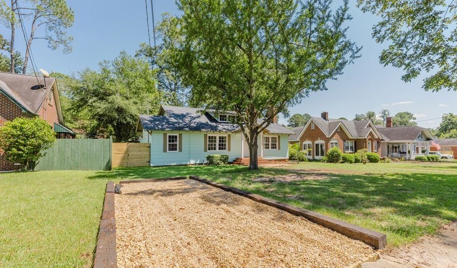 704 Harrold Ave, Americus, GA 31709 - 3 Beds, 2 Bath
