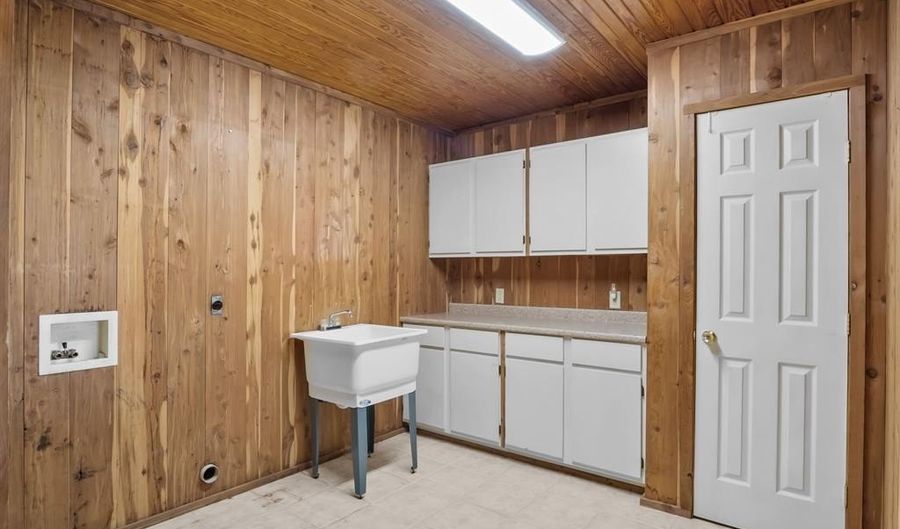 250 Young Rd, Millsap, TX 76066 - 3 Beds, 2 Bath
