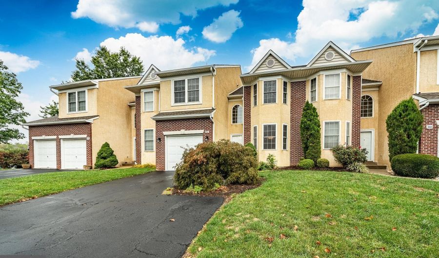206 BOLTON Ct, Ambler, PA 19002 - 3 Beds, 4 Bath