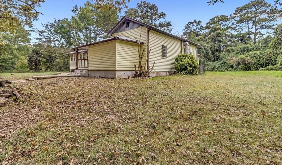 5036 Godfrey Rd, Adamsville, AL 35005 - 3 Beds, 2 Bath
