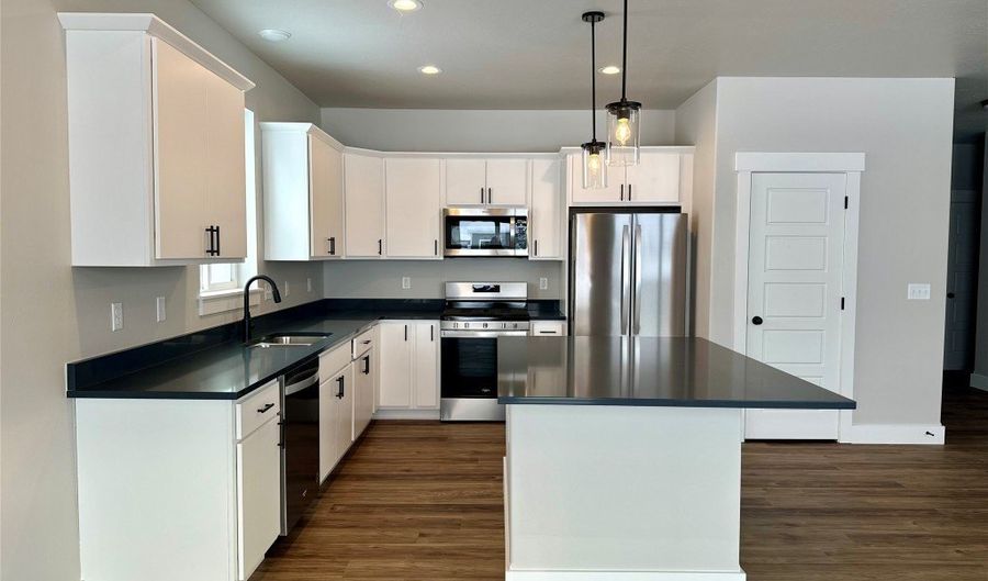 2303 Oriole Dr, Belgrade, MT 59714 - 3 Beds, 2 Bath