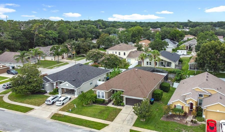 2421 CIMMARON ASH Way, Apopka, FL 32703 - 4 Beds, 3 Bath