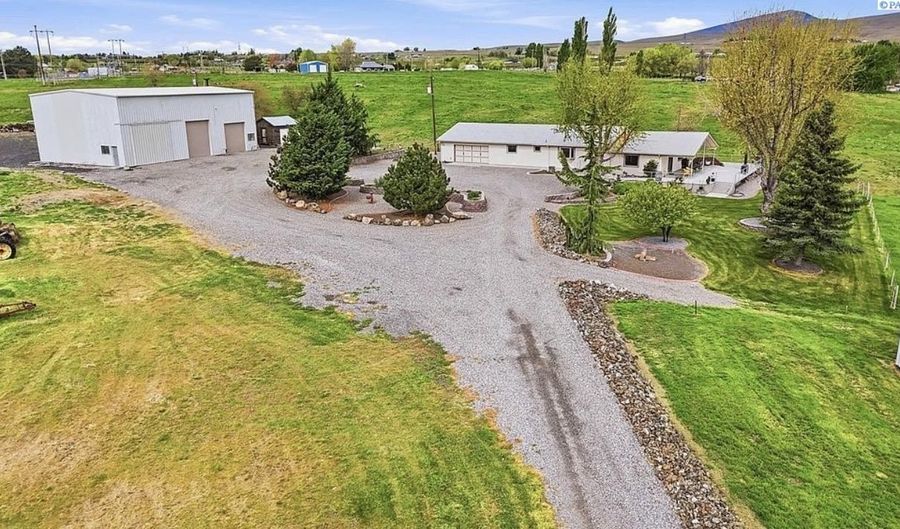 3114 E Highland Extension Rd, Benton City, WA 99320 - 2 Beds, 2 Bath