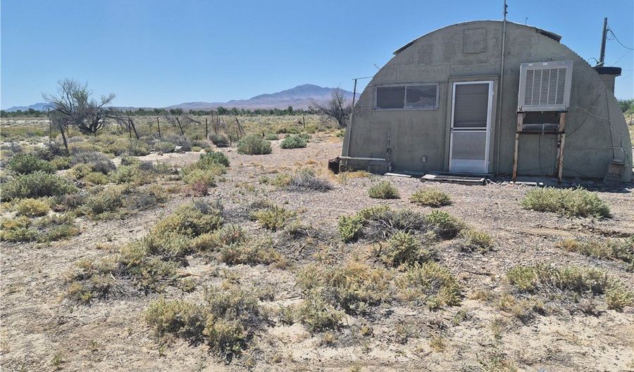 11545 S Spring Meadows Rd, Amargosa Valley, NV 89020 - 1 Beds, 1 Bath