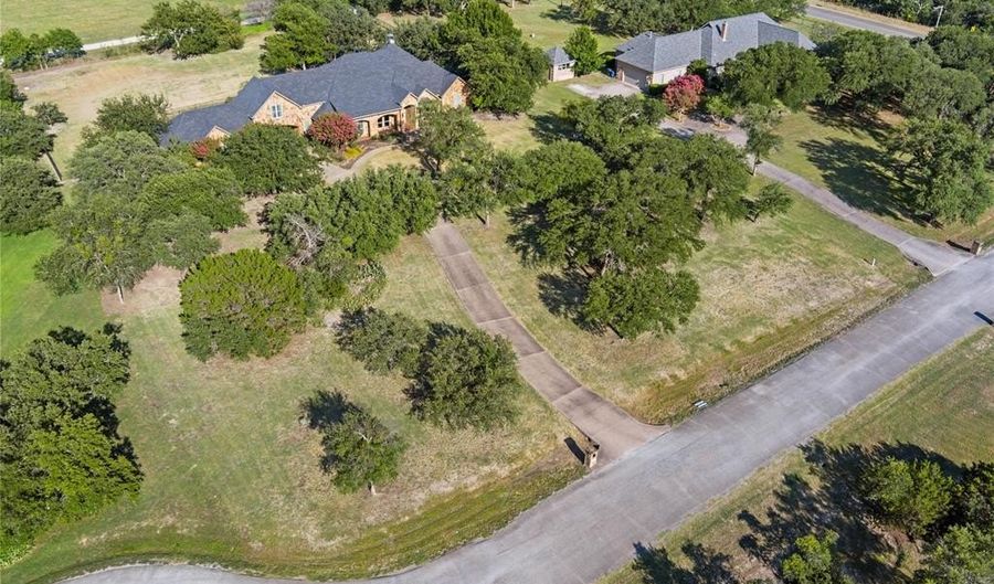 104 Bridle Wood Ct, Aledo, TX 76008 - 4 Beds, 4 Bath
